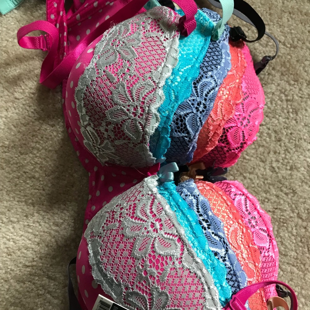 NWT 38B Polka Dot & Lace Bras